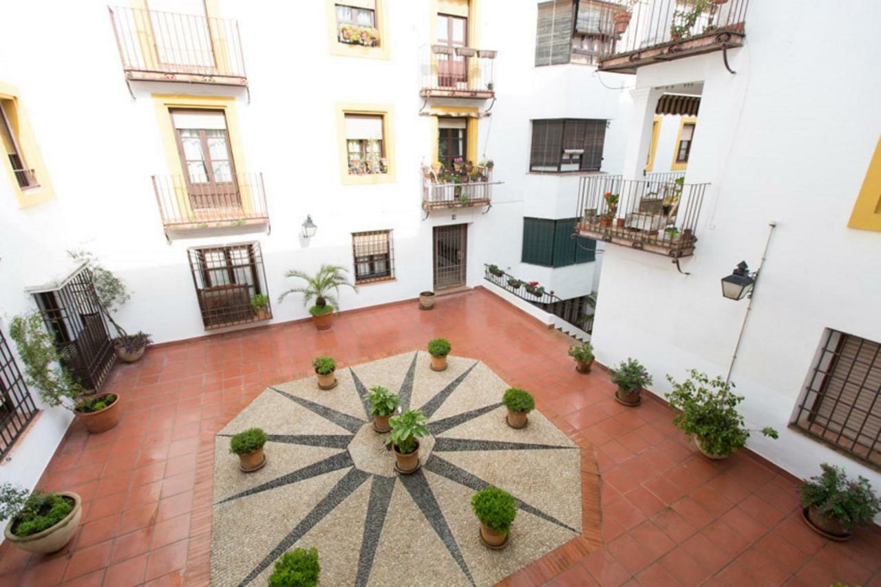 Saravia Only Families Apartment *